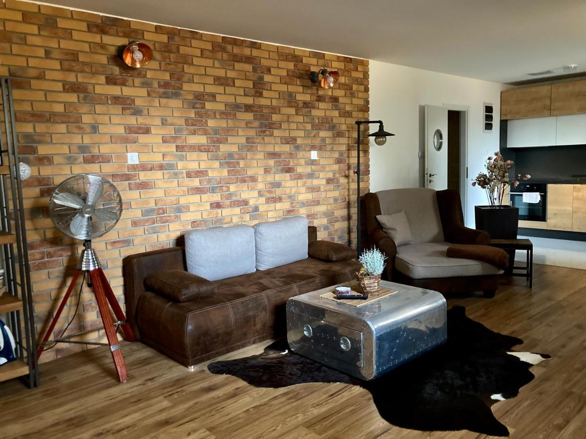 Underground Apartment Bratislava-Nivy Exterior photo